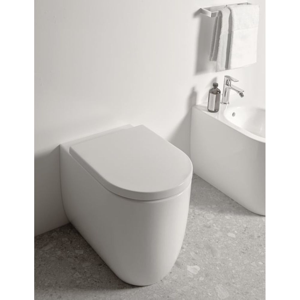 Vas wc stativ Ideal Standard Blend Curve alb lucios back to wall cu capac inclus [6]