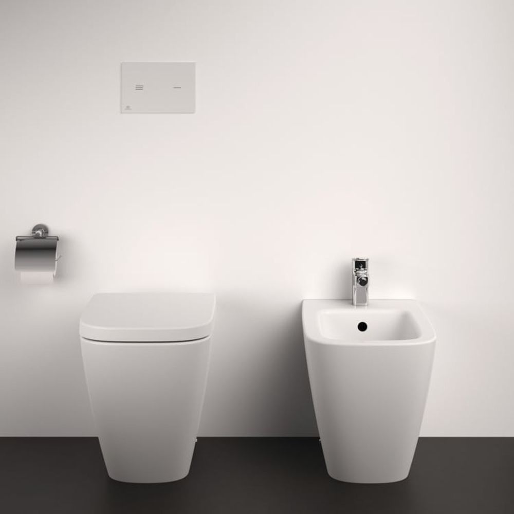 Vas wc stativ rimless plus Ideal Standard i.life B alb lucios back to wall cu capac inclus [5]