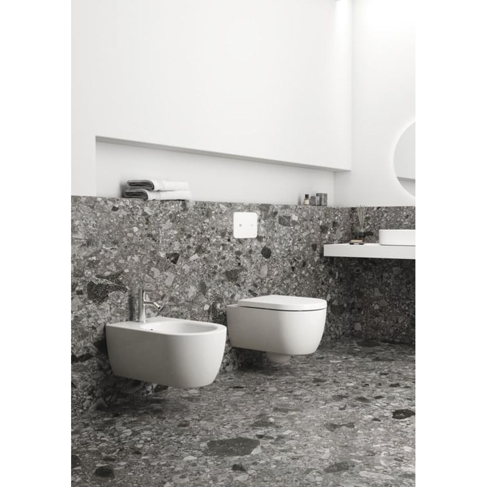 Vas wc suspendat Ideal Standard Blend Curve AquaBlade alb lucios cu capac inclus [6]