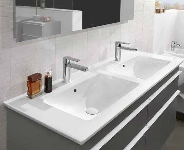 Lavoar dublu pentru mobilier 130x50 cm, cu preaplin, alb alpin, Villeroy & Boch Venticello [1]