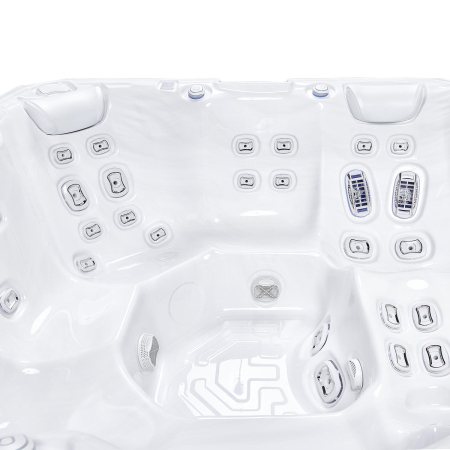 Minipiscină jacuzzi 6 persoane, alb-lucios, 43 jeturi, Infinity jets, WiFi, sistem audio, 215 × 215 cm, Wellis Atlas Deluxe [19]