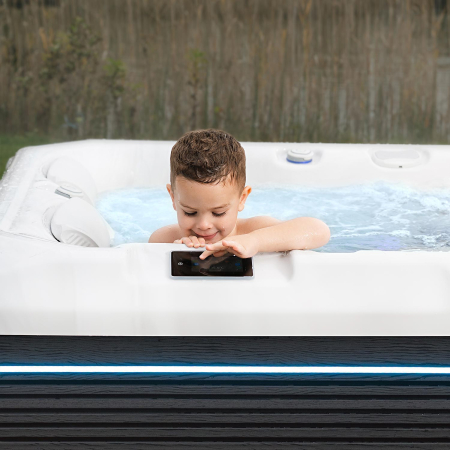 Minipiscina jacuzzi 3 persoane, alb-lucios, 32 jeturi, WiFi, sistem audio, pompa caldura integrata, In-Line WIS, unitate Gecko IN.YE-3, 160 x 215, Wellis Teide Life Premium Plus [16]