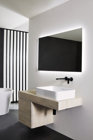 Oglinda dreptunghiulara cu iluminare LED si dezaburire Ideal Standard Mirror&Light Ambient 120 cm [3]