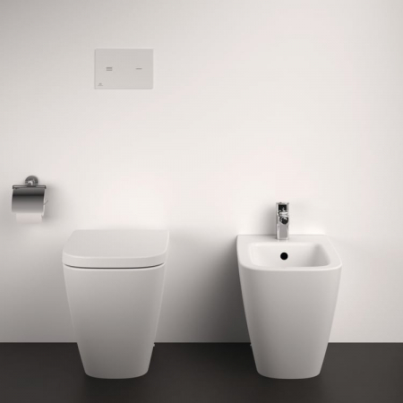 Vas wc stativ rimless plus Ideal Standard i.life B alb lucios back to wall cu capac inclus [4]